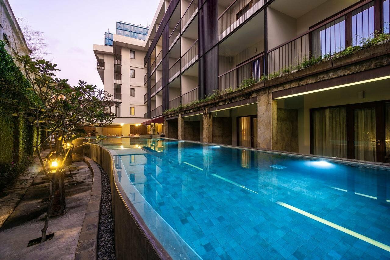 Quest Hotel Kuta By Aston Exterior foto